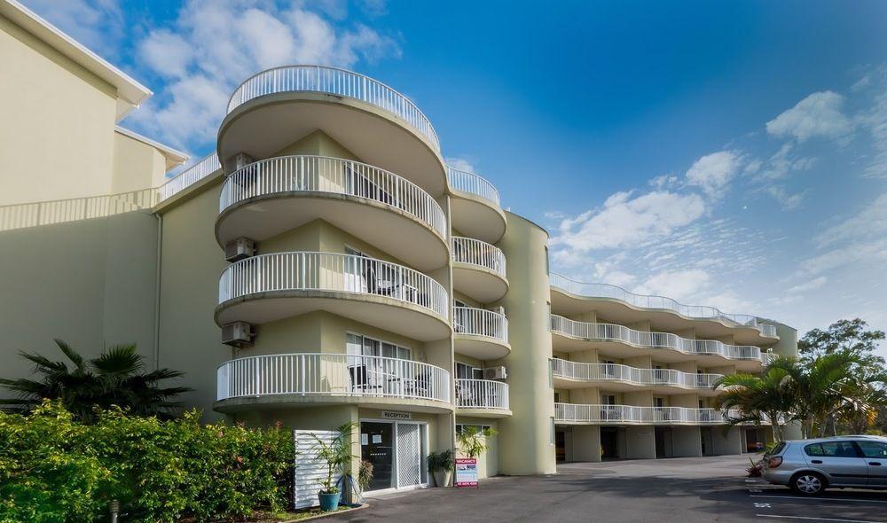 Cabarita Lake Apartmentsカバリタ・ビーチ エクステリア 写真